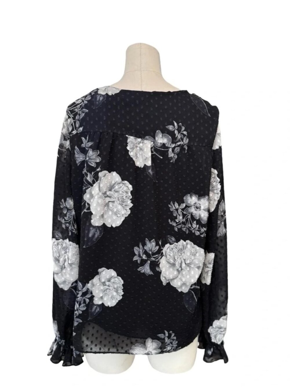 White House Black Market Black Floral Swiss Dot Blouse Size M - Picture 4 of 7